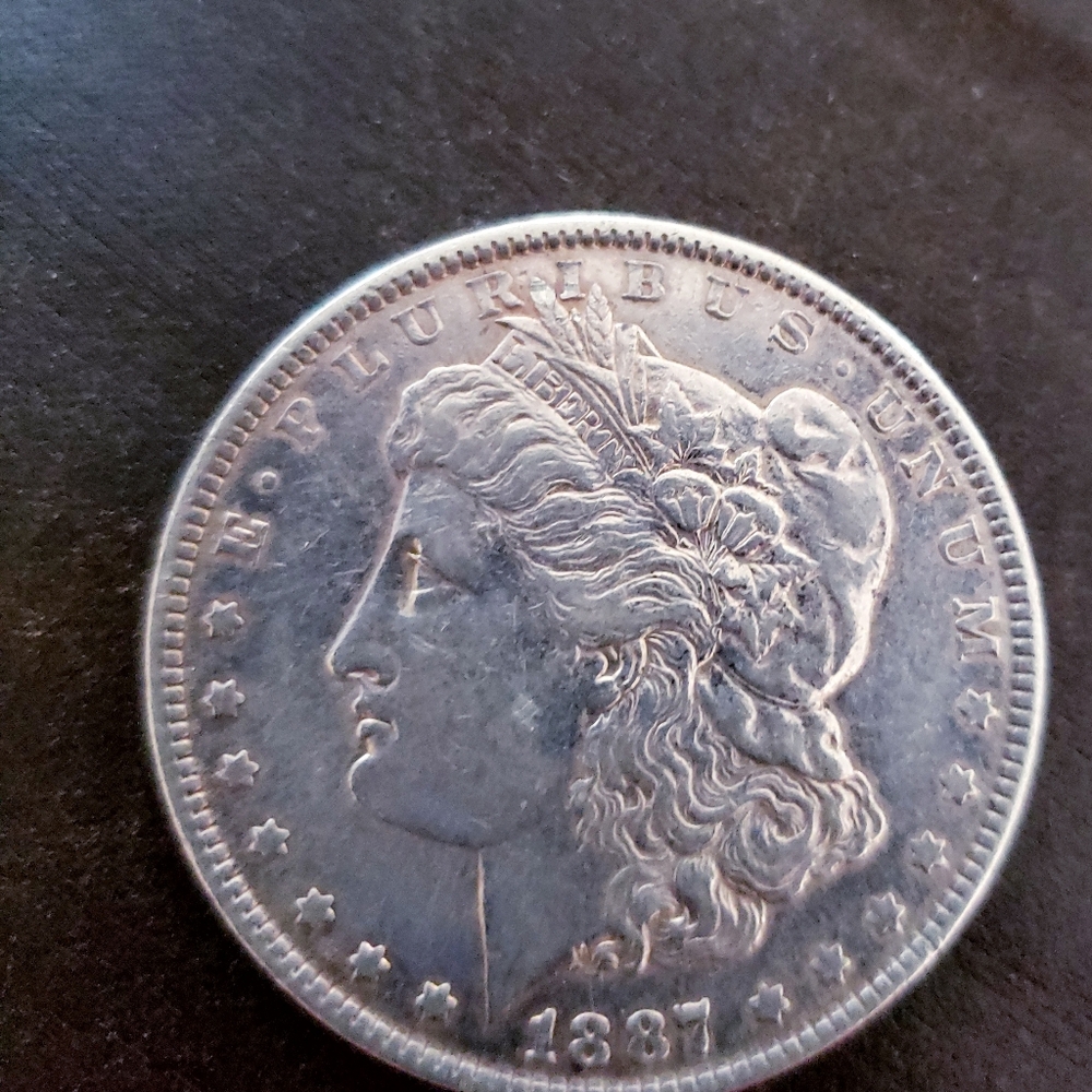 1887 MORGAN HEAD SILVER DOLLAR COIN-NO MINT MARK
